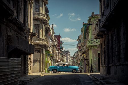 Colour photography, Cars, Cuba, Sunshine